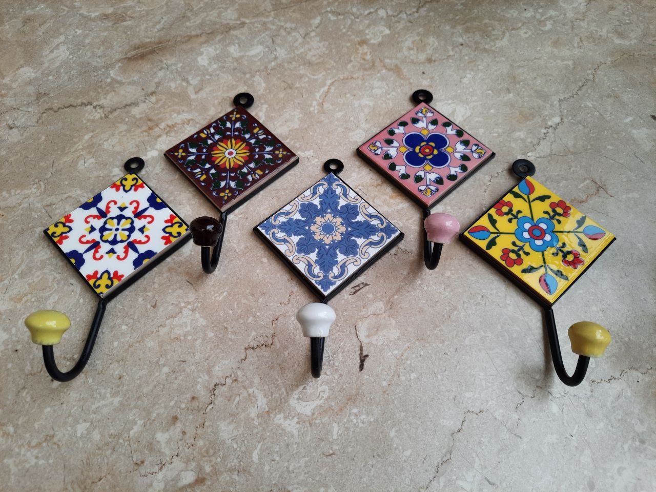 Blue Pottery hooks (3 x 3 x 7.5 inches) - Set of 4