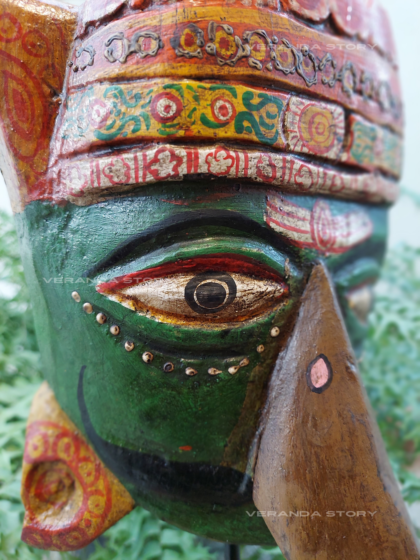 Wood Green Garuda Tabletop